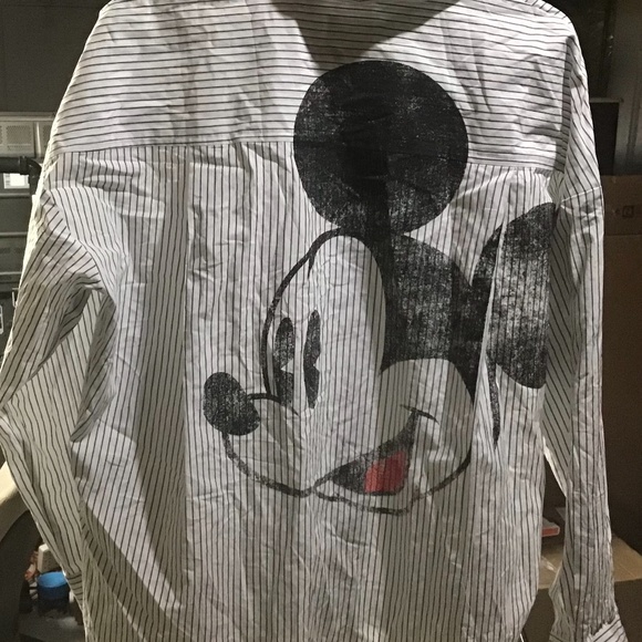 BNWT Gap Mickey shirt - Picture 2 of 3